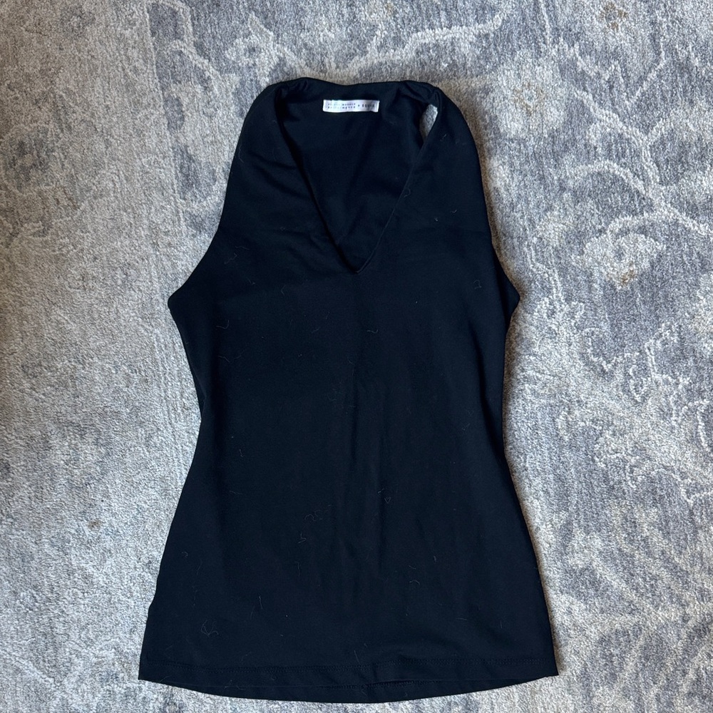 Susana Monaco Black Sleeveless V-Neck Top